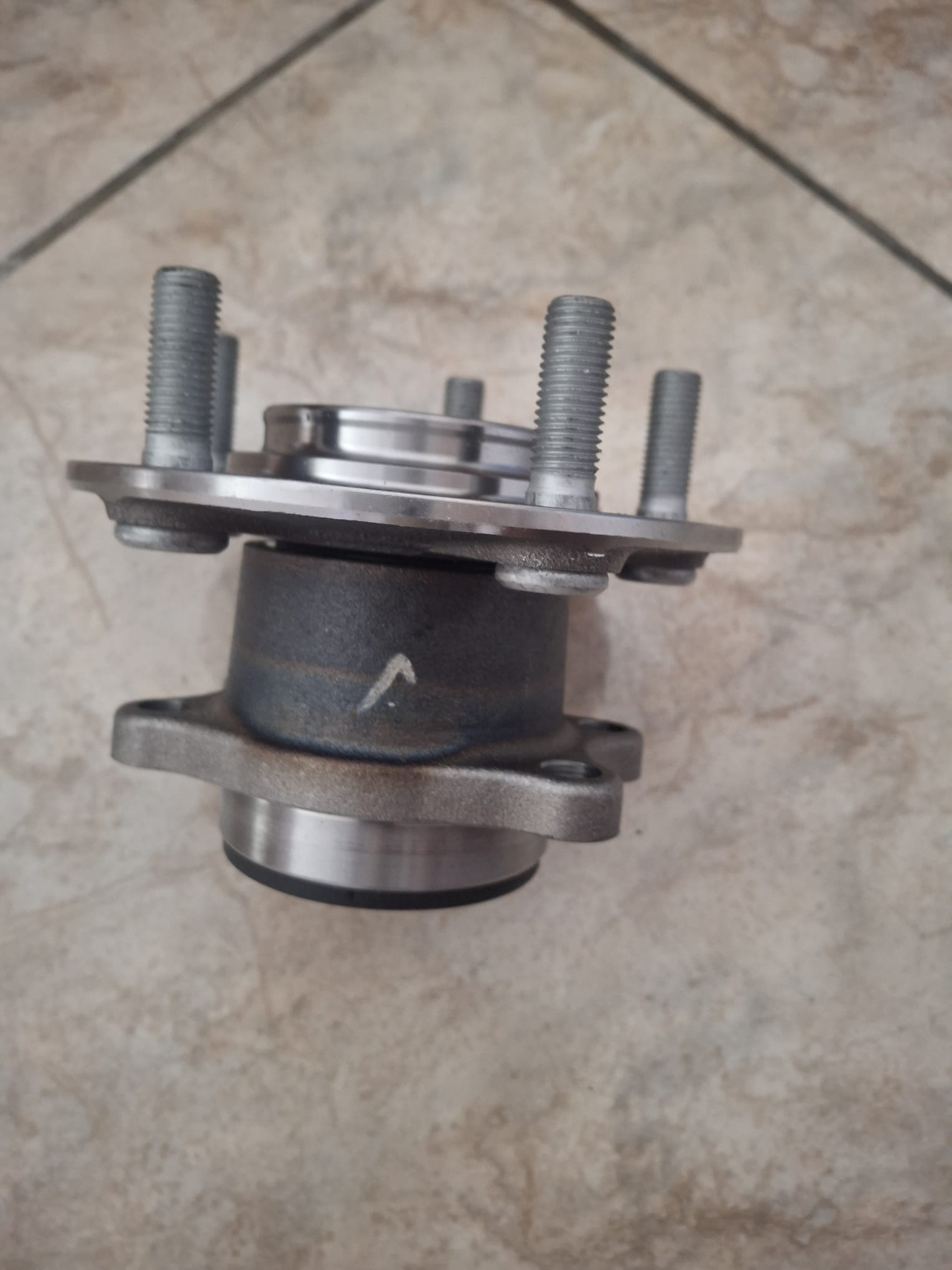 Rear wheel bearing