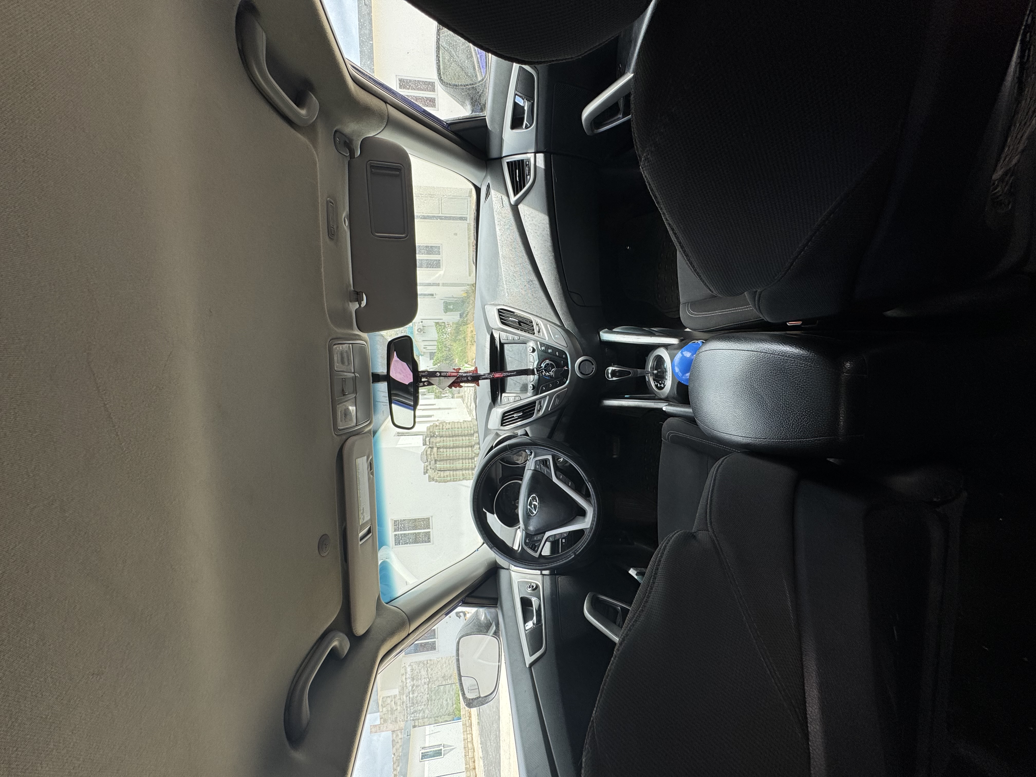 Hyundai Veloster 2014