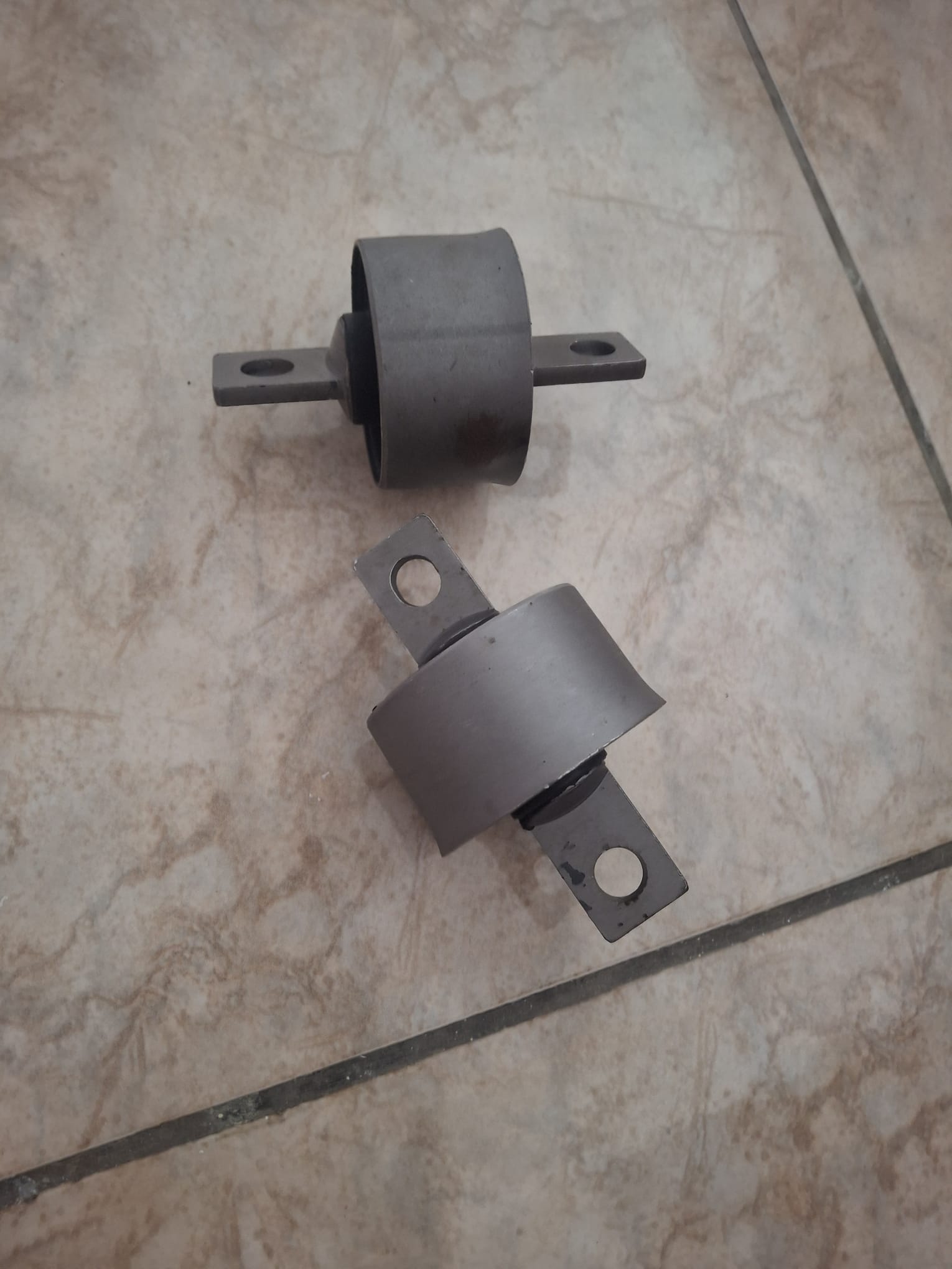 Rear Bushing pa mitubishi lancer